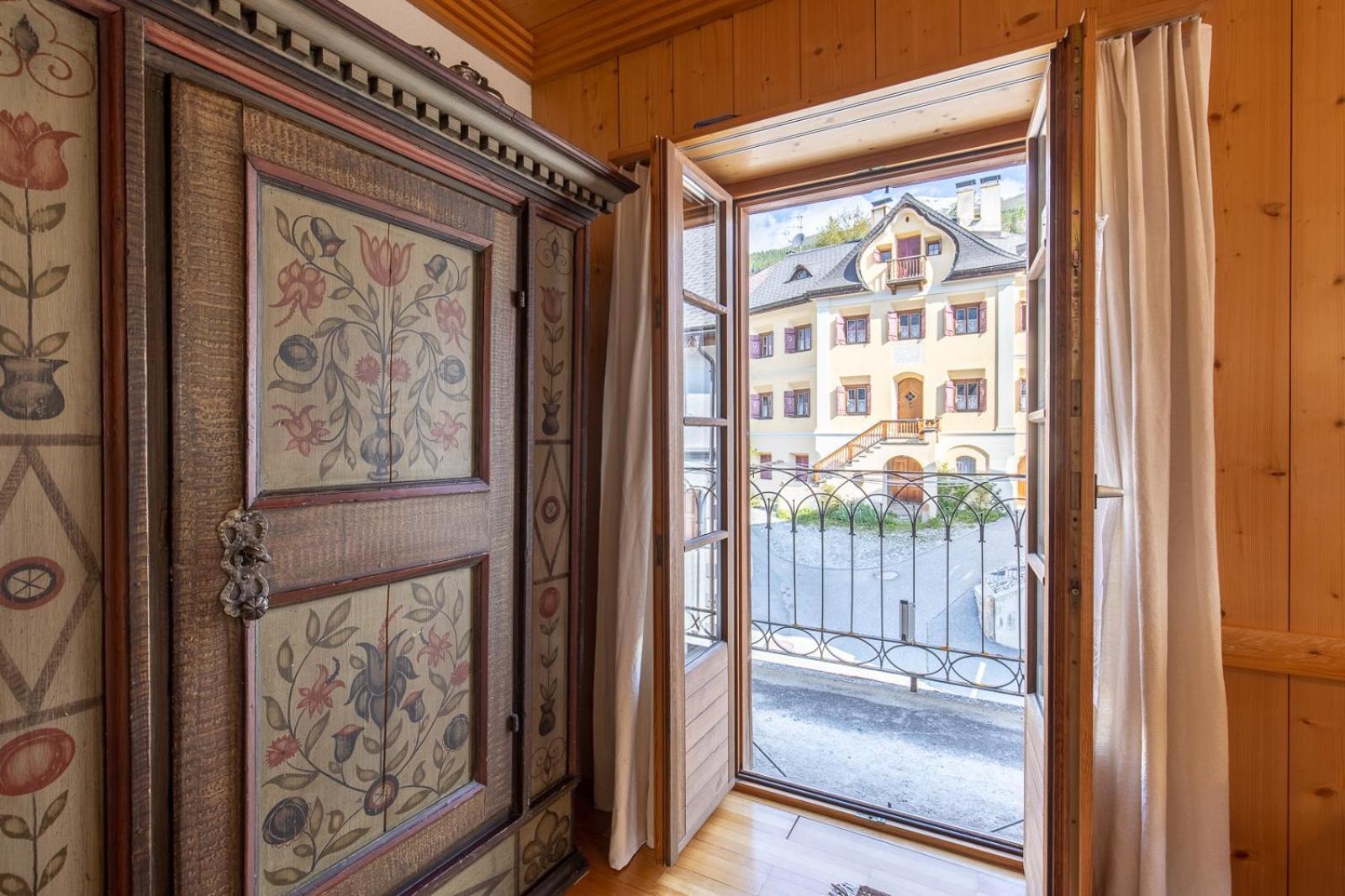Chasa Tredeschin Apartman Scuol Kültér fotó